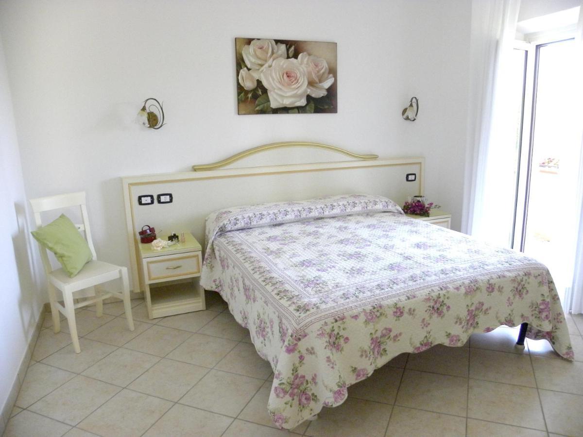 Comfortable Apartment In Maratea With Sea View 95 M² + Parking 外观 照片